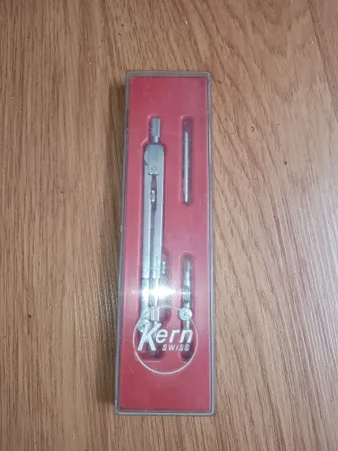 Compasso kern swiss e outros aparelhos 