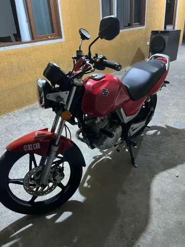 Suzuki Yes 125cc - Em excelente estado 