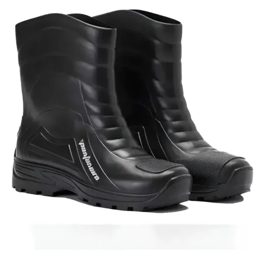 Bota impermeável cano médio Pantaneiro 