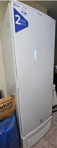 Freezer vertical 565 litros Fricon 220v PORTA CEGA (sem vidro)
