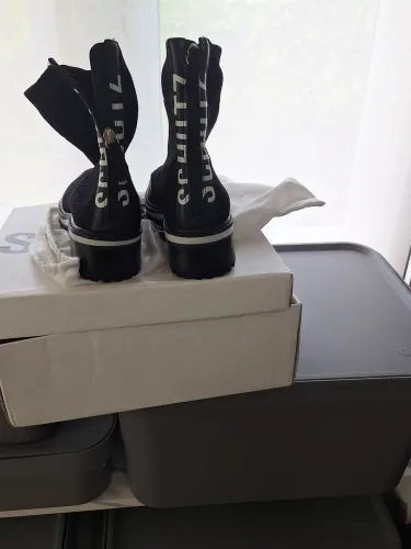 Bota tratorada Schutz nova