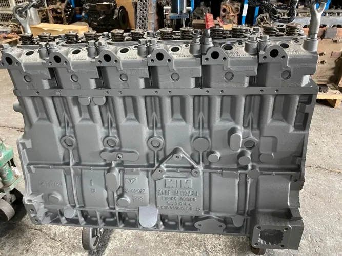 Motor MWM X-12/6 cilindros