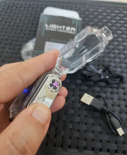 Isqueiro de Plasma Recarregável com Lanterna Led.