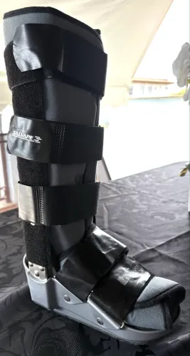 Bota Imobilizadora ortopédica Salvapé Robofoot