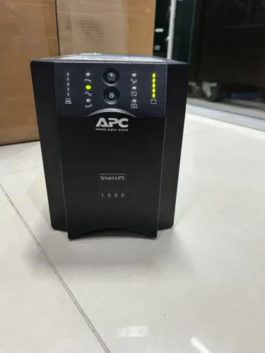 Nobreak Senoidal 1500VA - APC