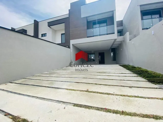 Sobrado com 209m² 3 quartos, à venda, no bairro Bom Jesus em São José dos Pinhais