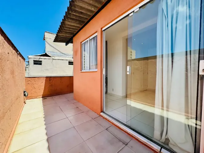 Coberturinha para alugar na Rua Senador Vergueiro, Flamengo