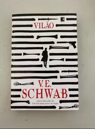 Livro Vilão de V.E. Schwab