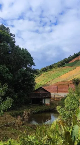 Vendo sítio em Santa Maria de Jetibá