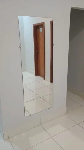 Espelho retangular para decoração