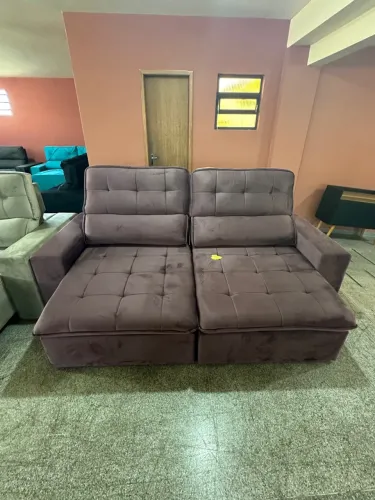 Sofá Retrátil e Reclinável - Conforto e Estilo!