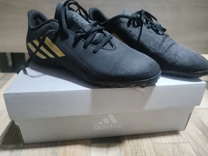 Chuteira Adidas X - Campo Society - Nova!