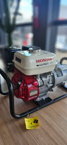 Motobomba Honda WHC10XR Potência e desempenho para água em longas distâncias