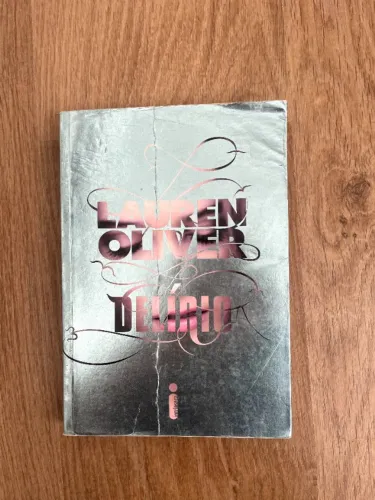 Delírio - Laurem Oliver