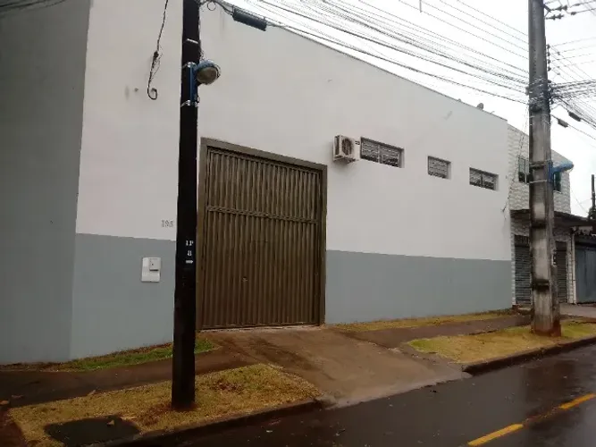 Barracão a venda 350 mts -Jardim Tupinamba - Maringá