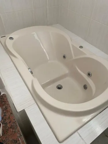Banheira hidromassagem