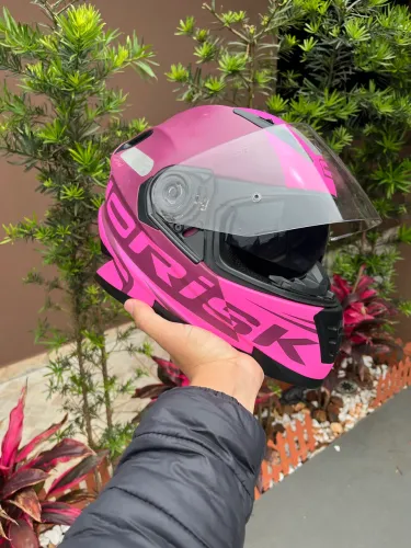 Capacete Norisk rosa