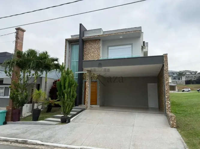 Oportunidade - Casa sobrado - Condomínio Floradas do Paratey - Urbanova VII - 4 Dormitório