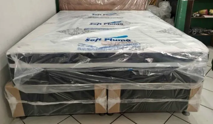 Cama box casal Queen size molas ensacadas