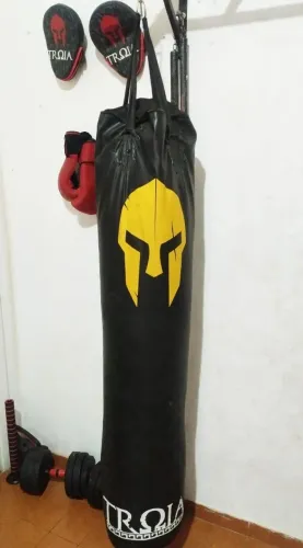 Saco De Pancada Troia 120cm Cheio Profissional Boxe Muay Thai