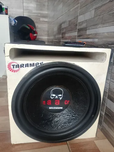 Vendo grave de 15 com Caixa 