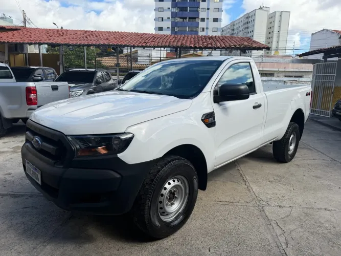 Ford Ranger XL 2.2 4X4 CS Diesel Mec. 2023
