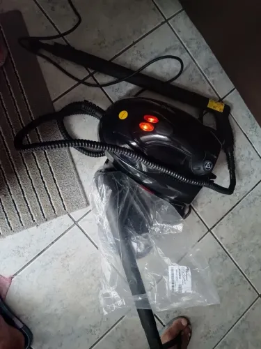 Vendo vaporeto semi novo só usei uma vês bem conservado