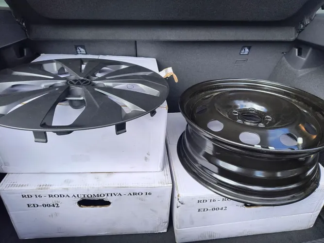 Conjunto de rodas aro 16 Zero km com calotas VW Nivus Sense 2027