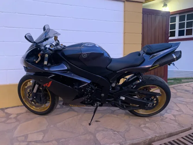 Yamaha YZF R-1 1000 2007