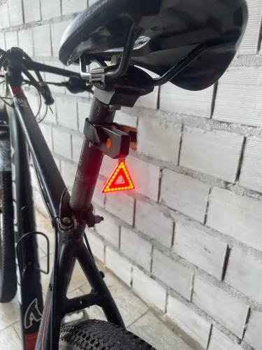 Sinalizador de bike triângulo 