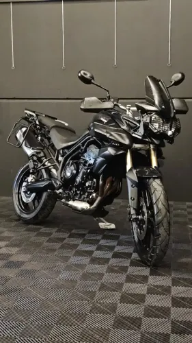 Tiger 800 2015 Preta