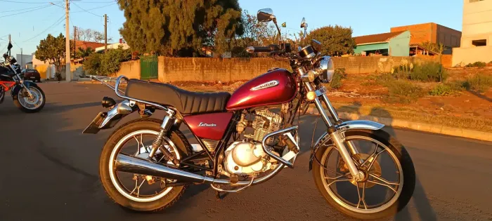Intruder 125 2008