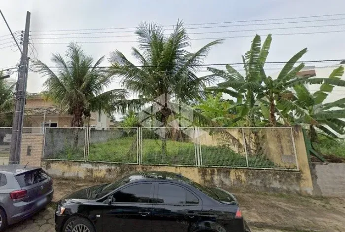 Terreno com 360 m², no bairro Santa Mônica - Florianópolis/SC
