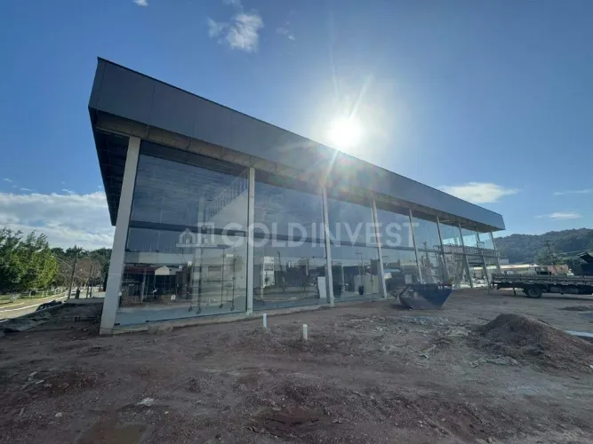 Sala comercial com 520m² no bairro Jardim Maluche!!!