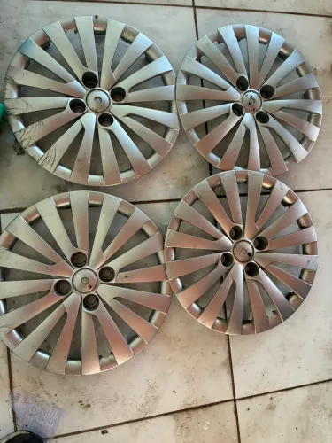 Jogo de calotas 15 originais Vw