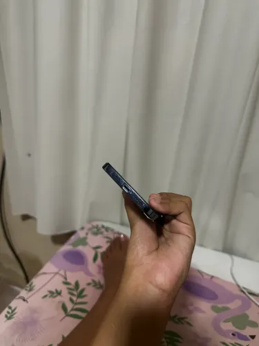 iPhone 13 Pro Max funciona tudo aceito troca mais volta