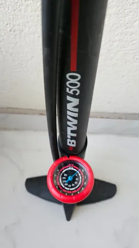 Bomba de Ar - DECATHLON