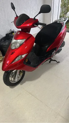 Suzuki Burgman I