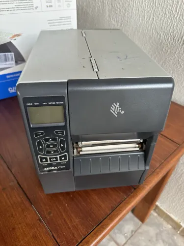 Impressora Zebra ZT230 seminova