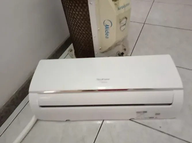 Ar condicionado Semi-novo 9.000btus