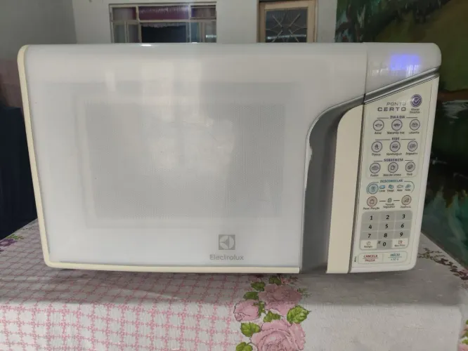 Microondas Electrolux,31 litros, entrego e garantia