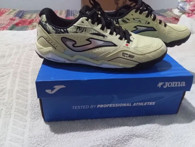 Vendo Chuteira society Joma Reactive Flex
