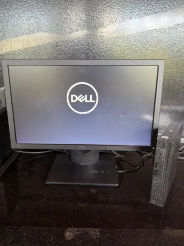 Kit Dell OptiPlex 3070 + Monitor Dell - Completo