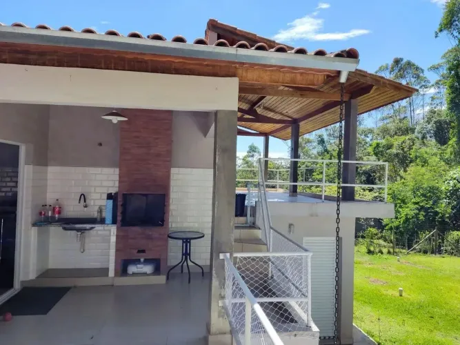 LINDA CASA  NO CONDOMÍNIO FAZENDA DA ILHA  EMBU GUAÇU/  ESTADO SAO PAULO BAIRRO INTERLAGOS