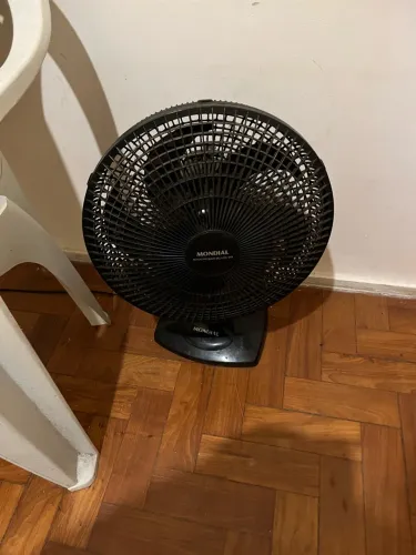 Ventilador mondial preto