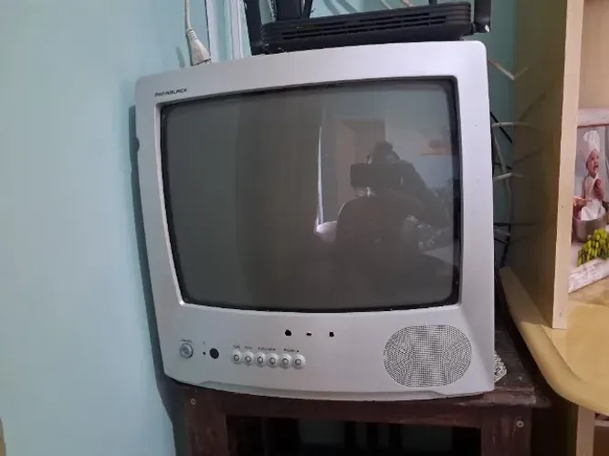 Tv de tubo 14 polegadas 