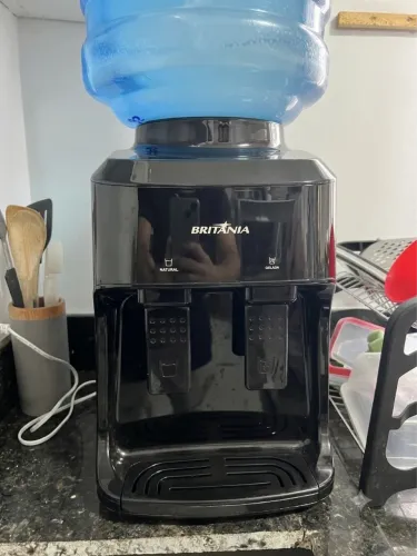 Gela água de mesa Britânia