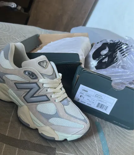 New balance 9060