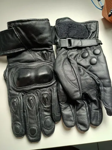 LUVA DE MOTO EM COURO
