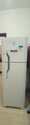 Geladeira Electrolux 371 litros (COM DEFEITO)